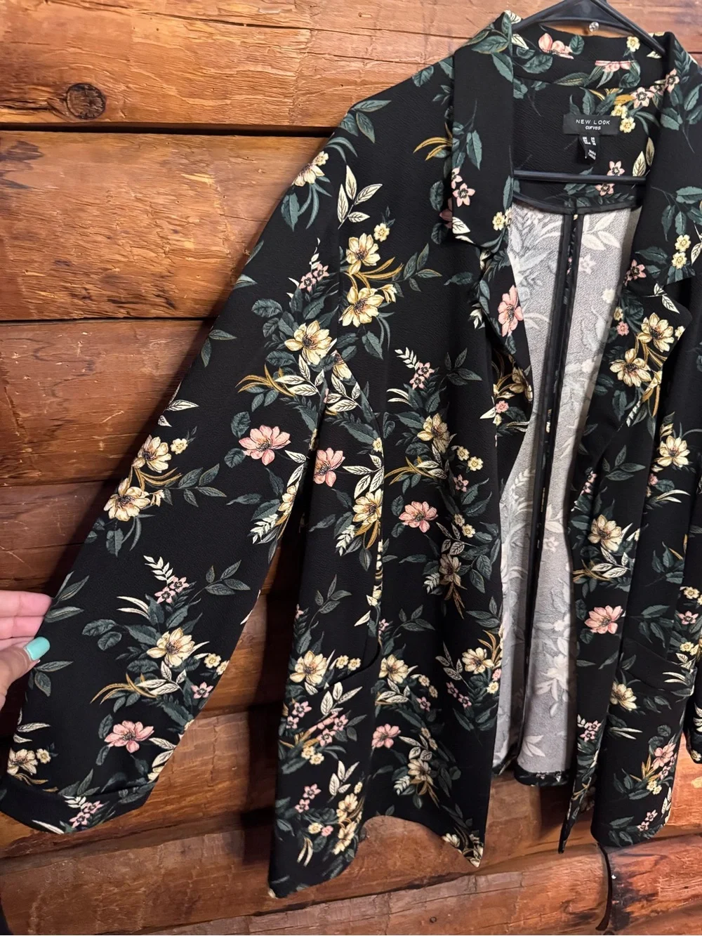 New Look size 2x  Black Floral Open Blazer Jacket